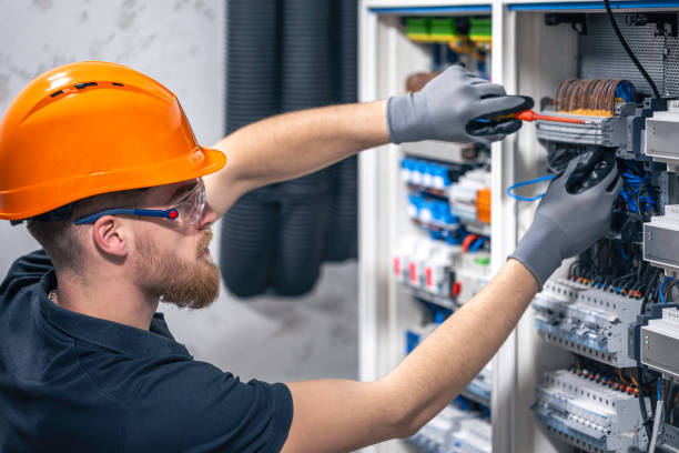Best Local Electrician Companies  in Hudson Bend, TX